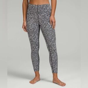 Lululemon InStill High-Rise Tight 25" Warped Grain Alpine White Black Size 2